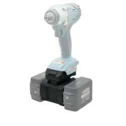 Makita adapteris