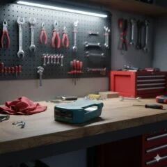 Makita LXT 18V powerbank – adapteris, su USB ir type‑C jungtimis, greitas įkrovimas