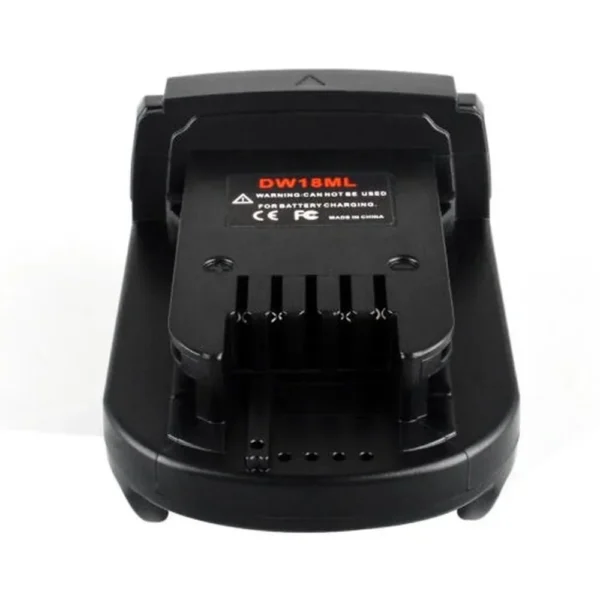 Milwaukee M18 - Dewalt 18V/20V akumuliatoriaus adapteris Milwaukee M18 - Dewalt 18V/20V akumuliatoriaus adapteris
