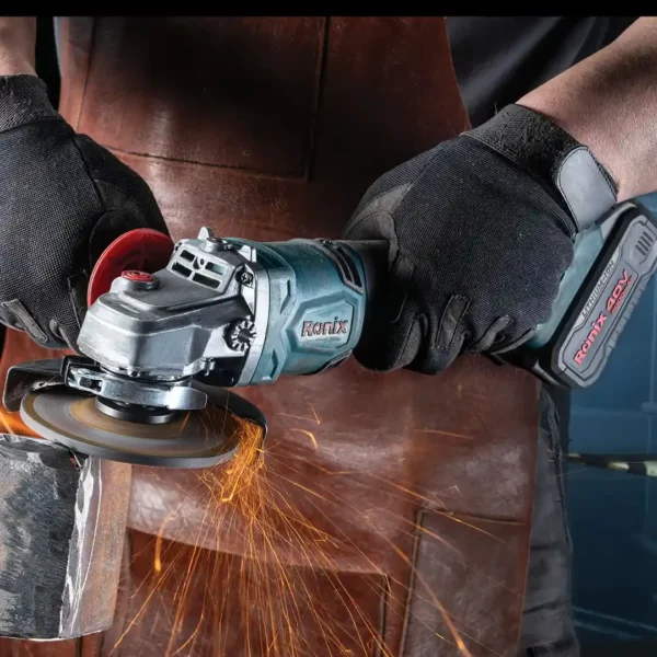 Ronix 8901-40V – šlifuoklis naudojamas metalui pjauti