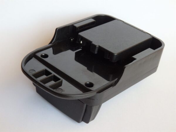 AG18MW-3-scaled-1.jpg Milwaukee M18 - AEG 18V akumuliatoriaus adapteris