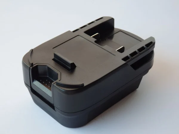DW18AG-MW18AG-1.jpg AEG 18V - Milwaukee M18 akumuliatoriaus adapteris