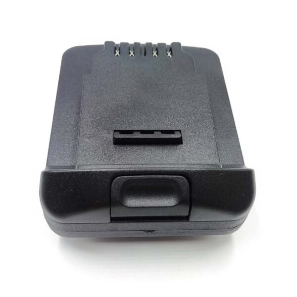 PowuseMetaboToDewaltBatteryAdapter_5.jpg Dewalt 18V/20V - Metabo 18V akumuliatoriaus adapteris