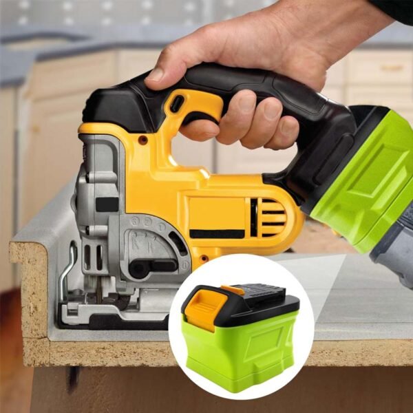PowuseRyobitoDewaltBatteryAdapter_10.jpg Dewalt 18V/20V - Ryobi One+ 18V akumuliatoriaus adapteris